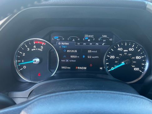 Used 2022 Ford F350 Lariat w/ Lariat Ultimate Package AWD/4WD image 31