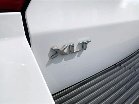 Used 2019 Ford Expedition XLT RWD image 9