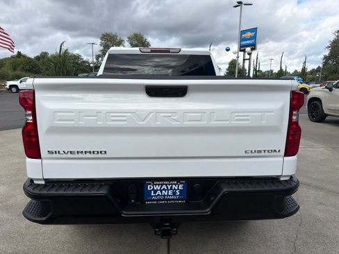 Used 2025 Chevrolet Silverado 1500 Custom Trail Boss AWD/4WD image 5