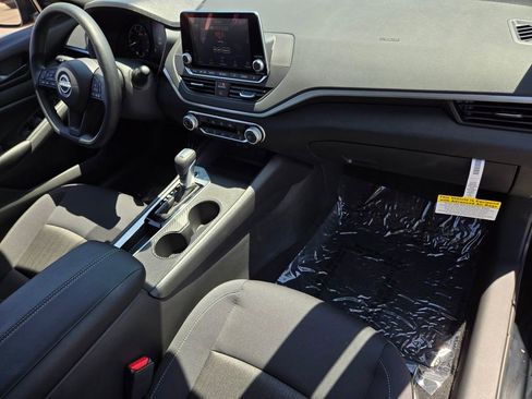 Certified 2025 Nissan Altima 2.5 S image 19