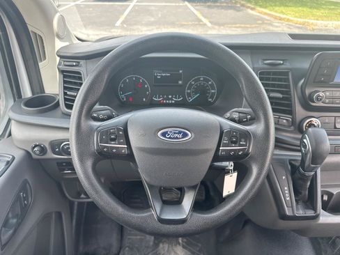 Used 2023 Ford Transit 250 Medium Roof AWD image 16