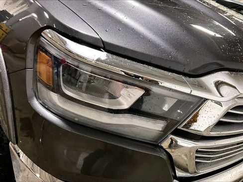 Used 2019 RAM 1500 Laramie image 28