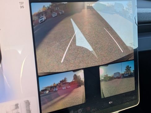 Used 2025 Tesla Model 3 image 22