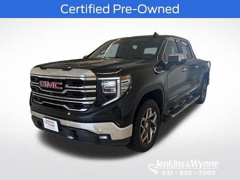 Used 2025 GMC Sierra 1500 SLT w/ SLT Premium Plus Package AWD/4WD image 1