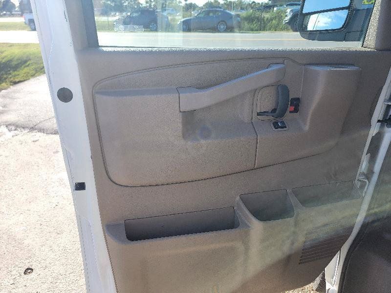 Used 2019 Chevrolet Express 2500 w/ Driver Convenience Package RWD image 13