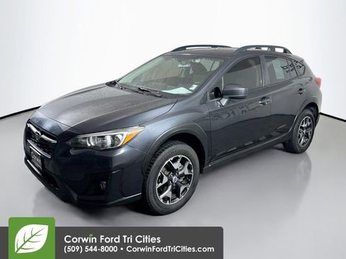 Used 2018 Subaru Crosstrek 2.0i Premium w/ Eyesight System image 5