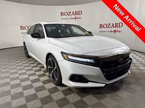 Used 2022 Honda Accord Sport image 1