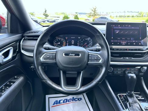 Used 2022 Jeep Compass Limited AWD/4WD image 11
