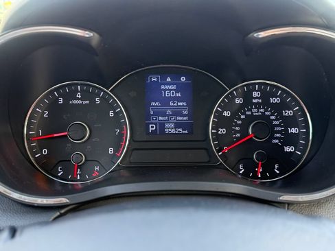 Used 2016 Kia Forte EX FWD image 16