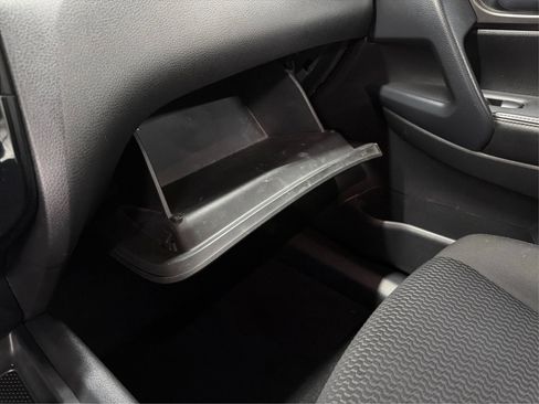 Used 2020 Nissan Rogue Sport S FWD image 21