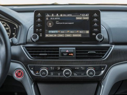 Used 2018 Honda Accord EX-L image 19