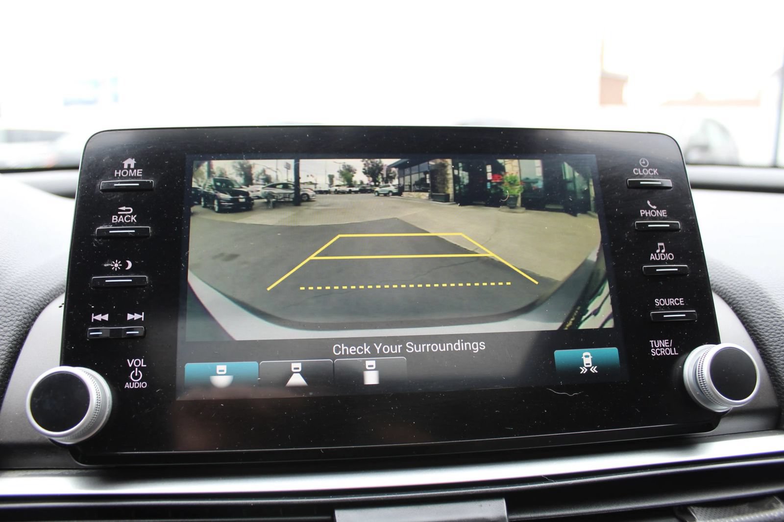 Used 2019 Honda Accord EX image 19