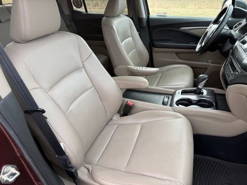 Used 2019 Honda Ridgeline RTL image 12