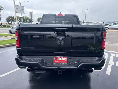 New 2026 RAM 1500 4x4 Crew Cab image 6