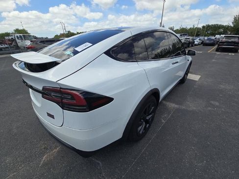 Used 2022 Tesla Model X Plaid AWD/4WD image 4