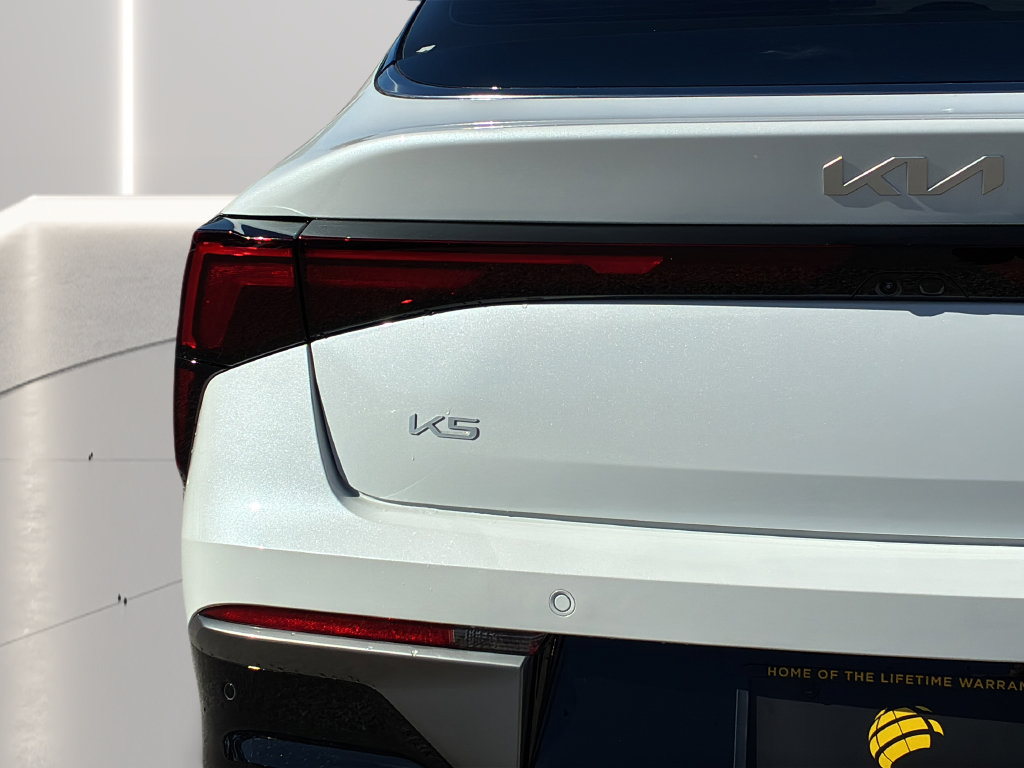 New 2026 Kia K5 LXS FWD image 30