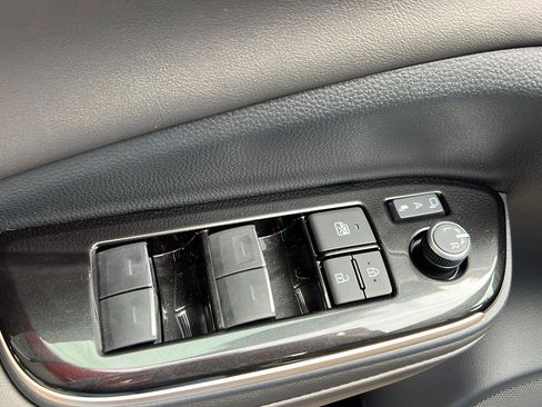 New 2026 Toyota Crown Nightshade image 15