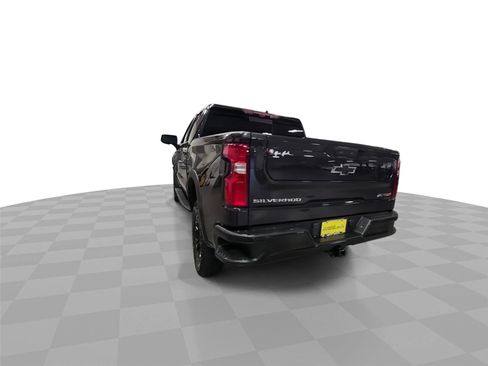 Used 2023 Chevrolet Silverado 1500 ZR2 w/ Technology Package AWD/4WD image 7