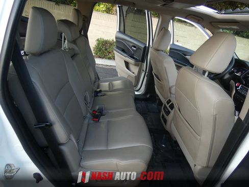 Used 2019 Honda Pilot Touring image 38