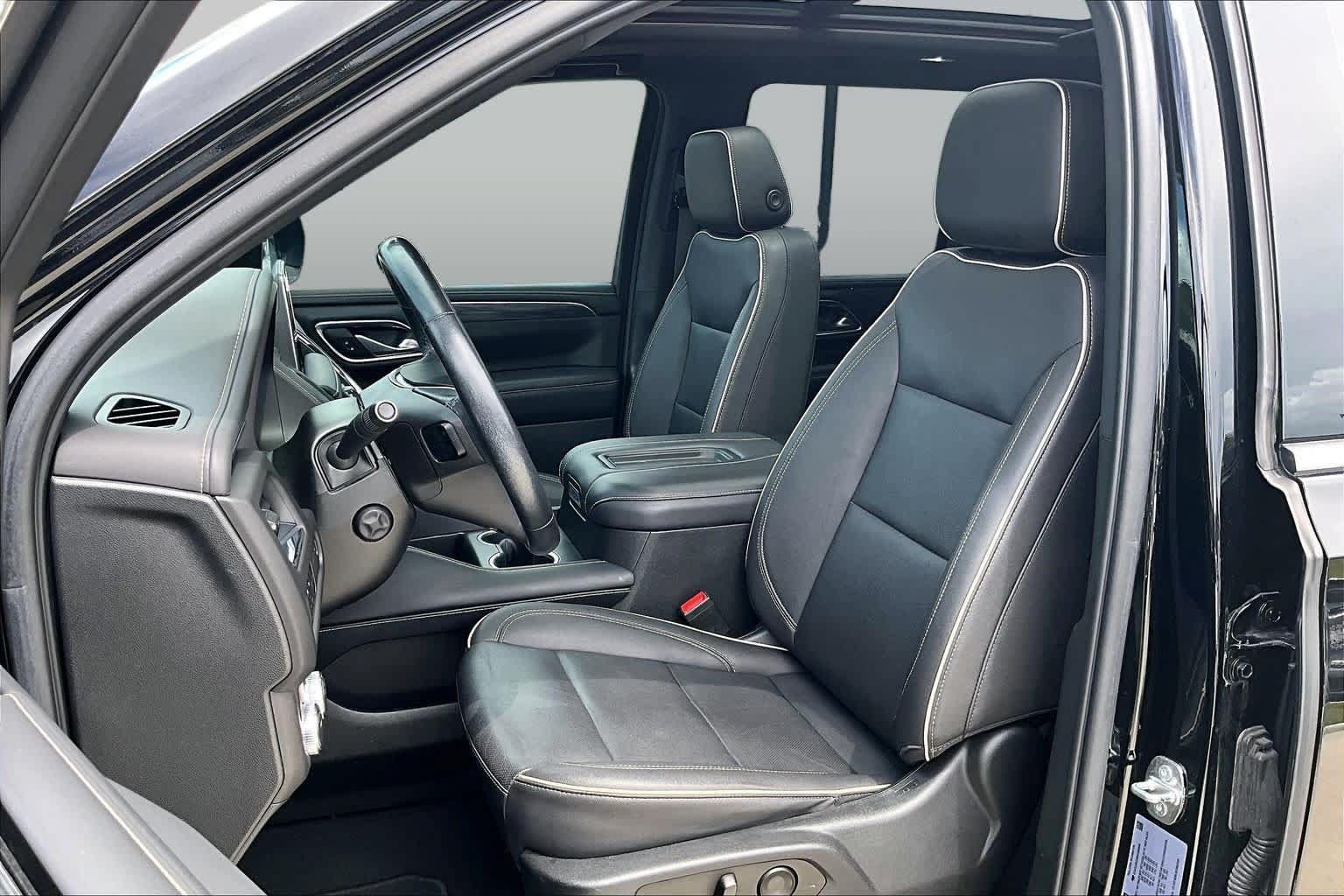 Used 2022 GMC Yukon SLT w/ SLT Premium Package RWD image 8