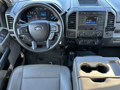 Used 2017 Ford F250 XL w/ STX Appearance Package image 11