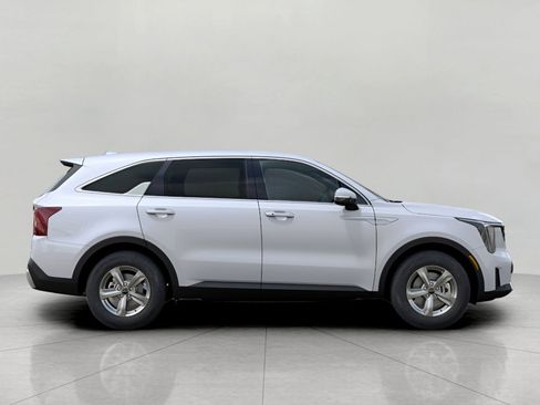 New 2026 Kia Sorento LX image 7