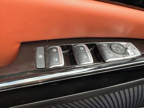 Used 2023 Kia Carnival SX Prestige image 20