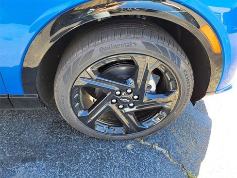 New 2025 Chevrolet Equinox EV RS image 14