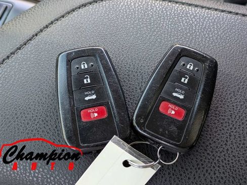 Used 2018 Toyota Camry XSE w/ Audio Package FWD image 30