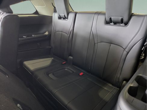 New 2027 INFINITI QX60 Luxe w/ Family Package FWD image 10