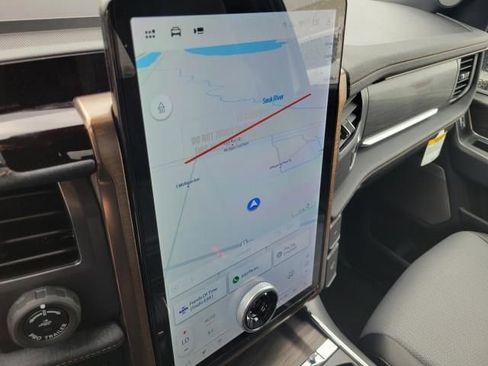 New 2025 Ford F150 Lightning Lariat image 27