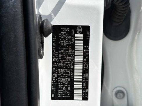 Used 2021 Toyota Camry LE FWD image 29
