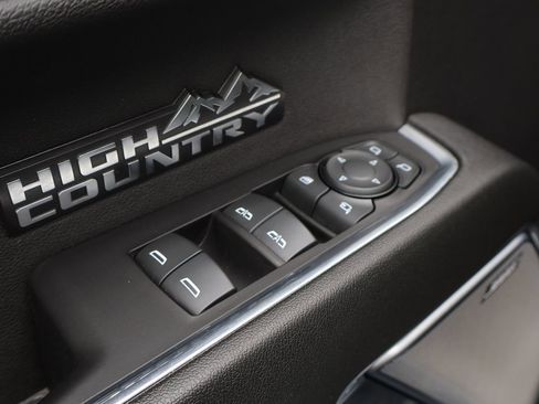 Used 2024 Chevrolet Silverado 1500 High Country image 27