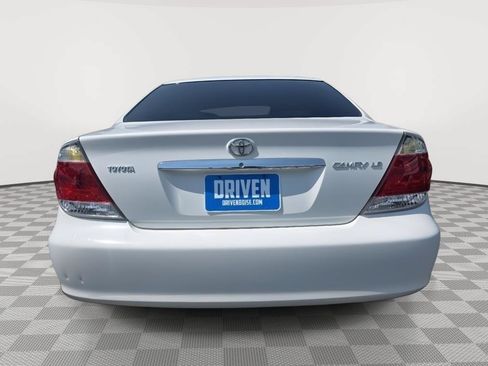 Used 2006 Toyota Camry SE FWD image 5