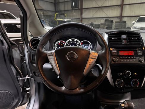 Used 2015 Nissan Versa Note SV image 60