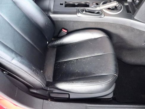 Used 2008 MAZDA MX-5 Miata Grand Touring RWD image 28