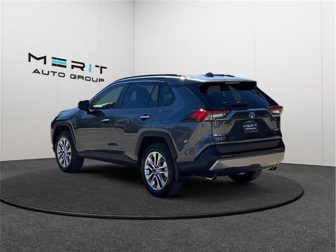 Used 2024 Toyota RAV4 Limited image 7