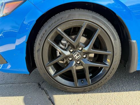 Used 2024 Honda Civic Sport image 11