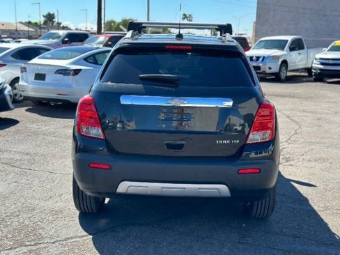 Used 2015 Chevrolet Trax LTZ FWD image 4