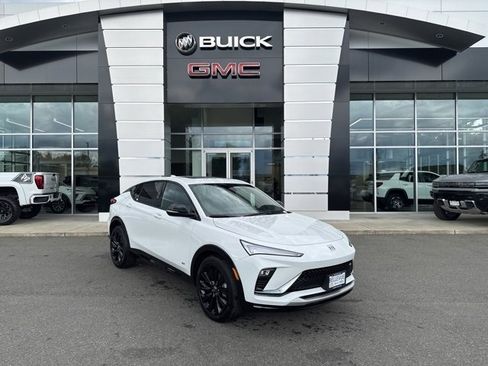 New 2025 Buick Envista Sport Touring image 26