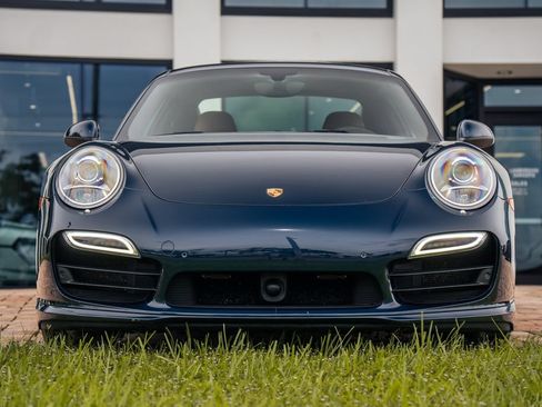 Used 2015 Porsche 911 Turbo AWD/4WD image 8