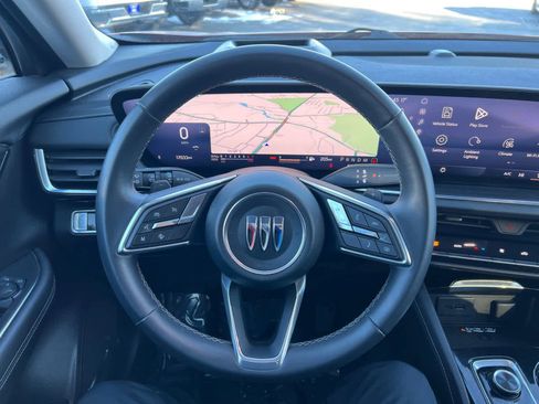 Certified 2025 Buick Envision Preferred image 16