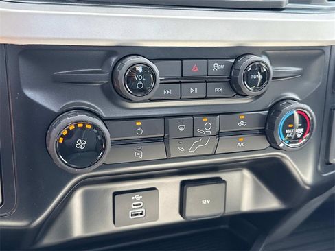 New 2025 Ford F550 2WD Regular Cab Super Duty image 26