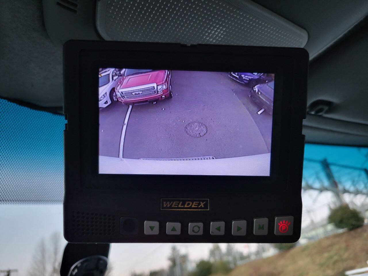 Used 2016 Mercedes-Benz Sprinter 2500 image 8