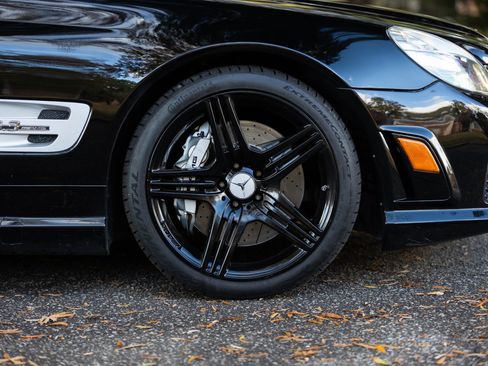 Used 2009 Mercedes-Benz SL 63 AMG image 13