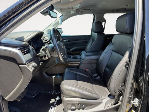 Used 2020 Chevrolet Tahoe LT w/ LT Midnight Edition RWD image 10