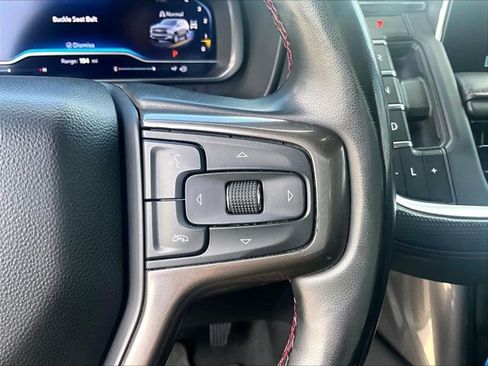Used 2023 Chevrolet Suburban RST w/ Luxury Package AWD/4WD image 21
