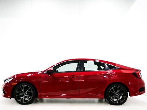 Used 2019 Honda Civic Sport image 5