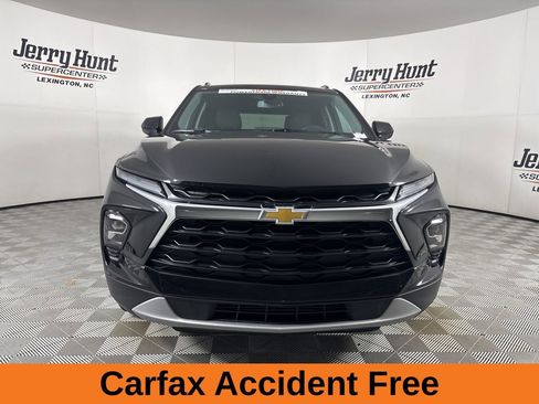 Used 2024 Chevrolet Blazer LT w/ Convenience Package image 3