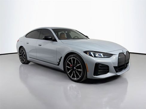 New 2026 BMW i4 eDrive40 w/ M Sport Package RWD image 5